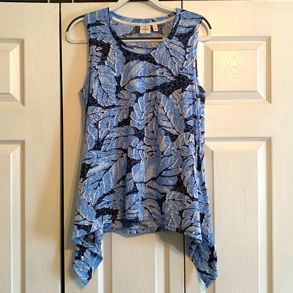 Rafaella sport, hankerchief bottom tank top, size large, EUC